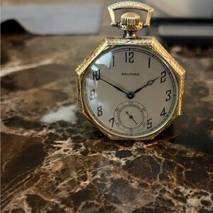 Waltham Solid 14k Gold c1920 Pocket Watch 1894-12s/17j. 61g